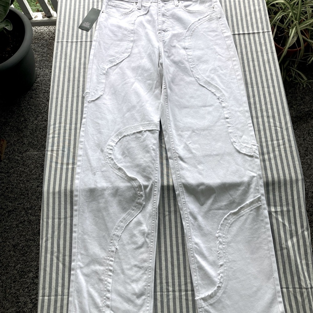Target Wild Fable Women’s White Wide Leg Jeans Size 6 Unique Design - Picture 4 of 13